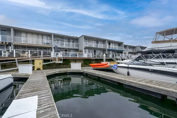 Huntington Beach, CA 92649,4073 Aladdin Drive