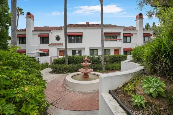 Huntington Beach, CA 92648,19581 Pompano Ln #107