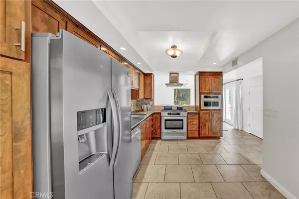 Costa Mesa, CA 92627,365 Grenoble Lane