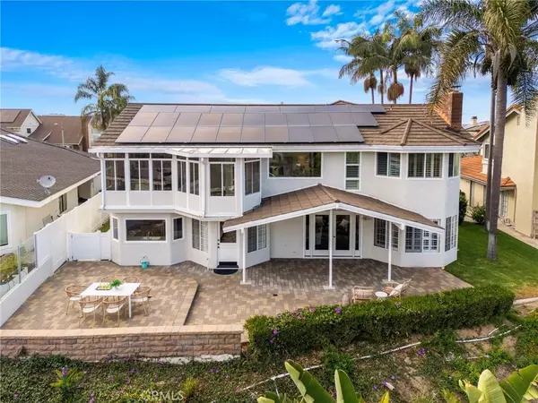 San Clemente, CA 92673,609 Calle Reata