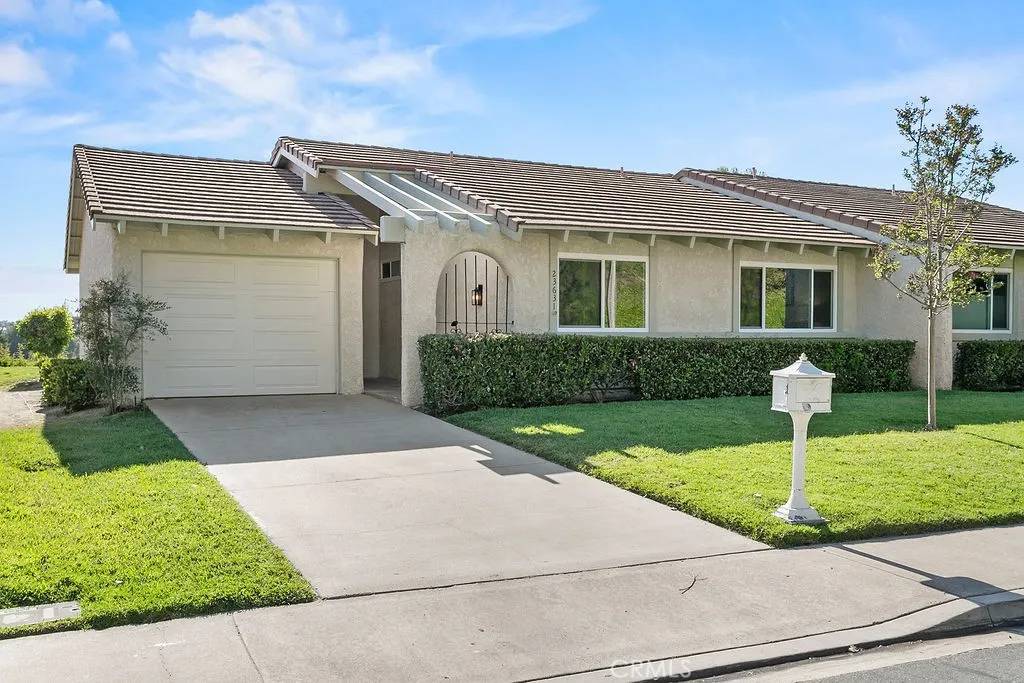 Mission Viejo, CA 92692,23631 Via Storni