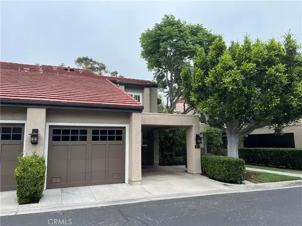 81 Stanford Court #67, Irvine, CA 92612