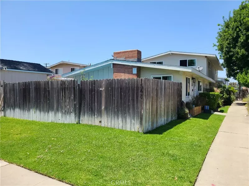 1548 N Elm Avenue, Costa Mesa, CA 92626