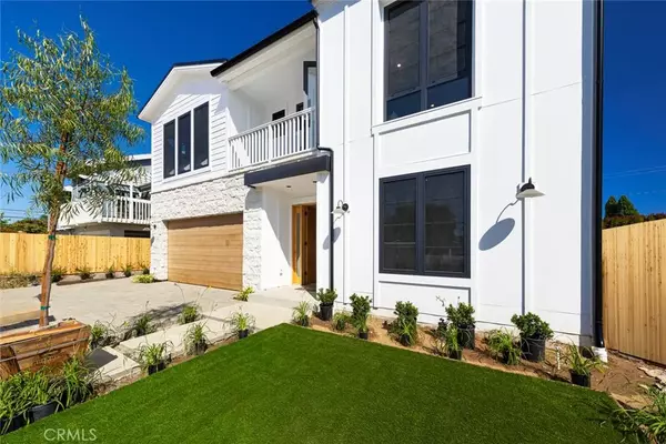 Costa Mesa, CA 92627,1592 Redlands Place