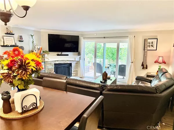 Laguna Niguel, CA 92677,23821 Hillhurst Drive #16
