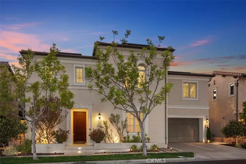 Irvine, CA 92602,75 English Saddle