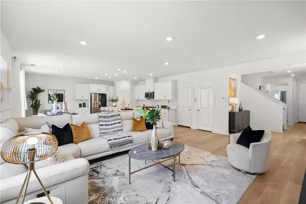 Corona, CA 92883,2239 Melogold Way