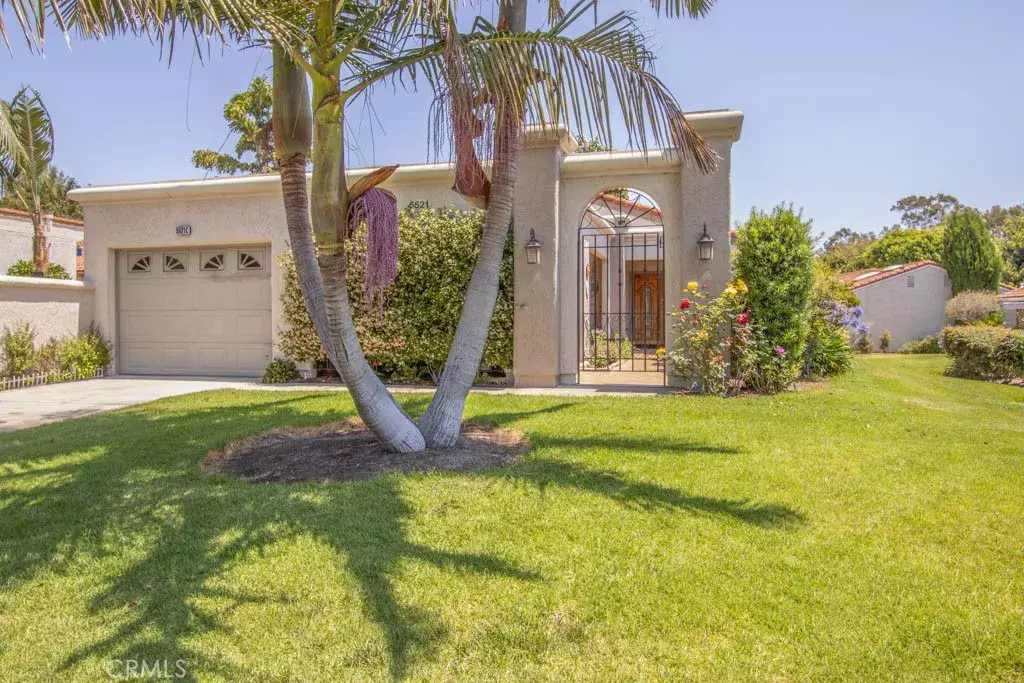 Laguna Woods, CA 92637,5521 Via La Mesa #C