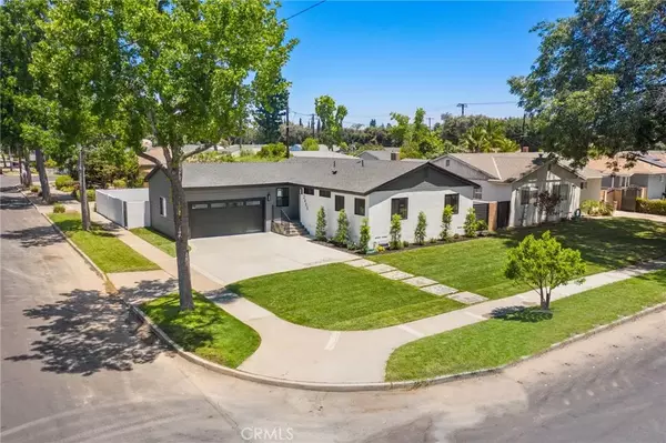 Santa Ana, CA 92706,2405 Larchmont Avenue