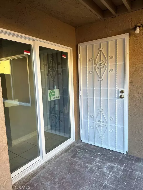 1323 S Standard Avenue #A, Santa Ana, CA 92707