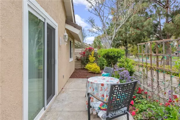 Irvine, CA 92614,10 Windsong
