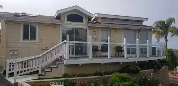 Laguna Beach, CA 92651,30802 Coast #C6