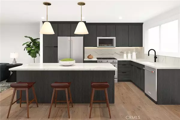 San Diego, CA 92117,4811 Canyon View