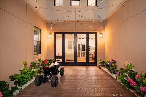 Fountain Valley, CA 92708,10413 Saint Anna Place