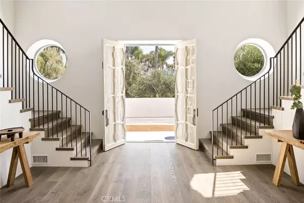 Malibu, CA 90265,27405 Pacific Coast Highway #3