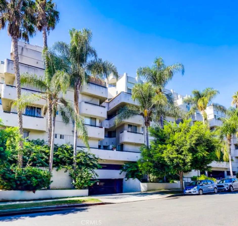 525 S Berendo Street #212, Los Angeles, CA 90020