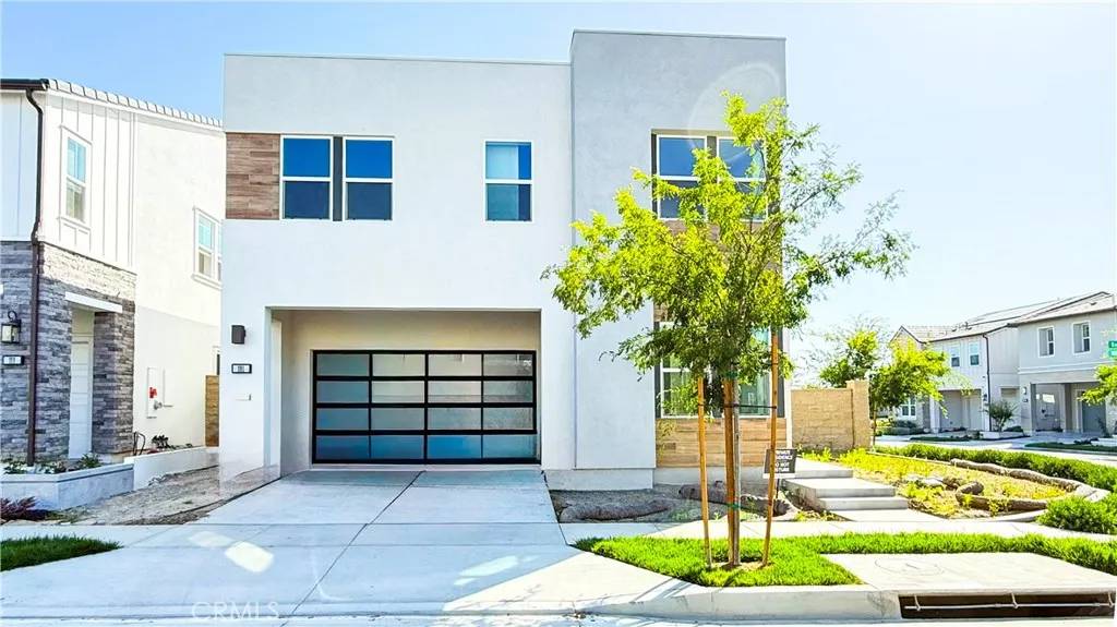 101 Bear Leaf, Lake Forest, CA 92630