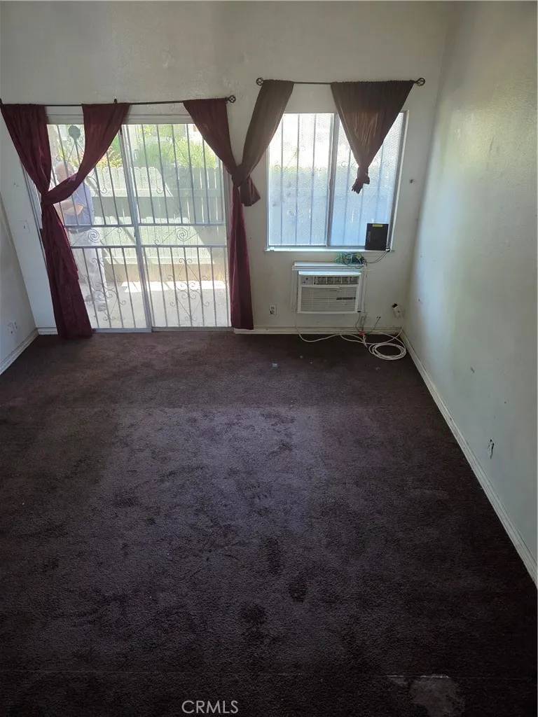 627 N Bristol Street #34, Santa Ana, CA 92703