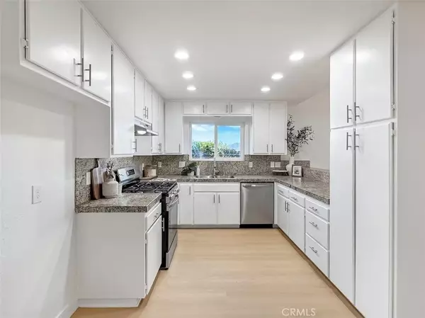 Desert Hot Springs, CA 92240,9487 Calle Del Diablo