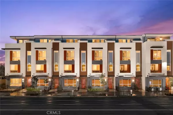 1810 E E. 1st Street #160, Santa Ana, CA 92705