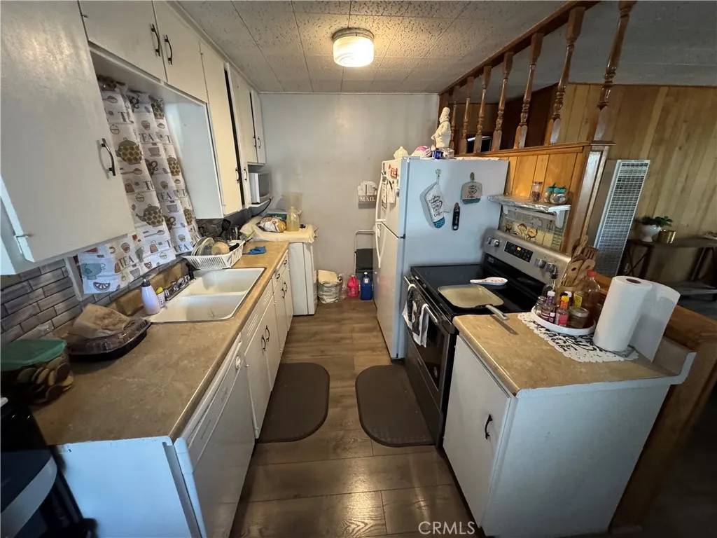 Crestline, CA 92325,23789 Zuger