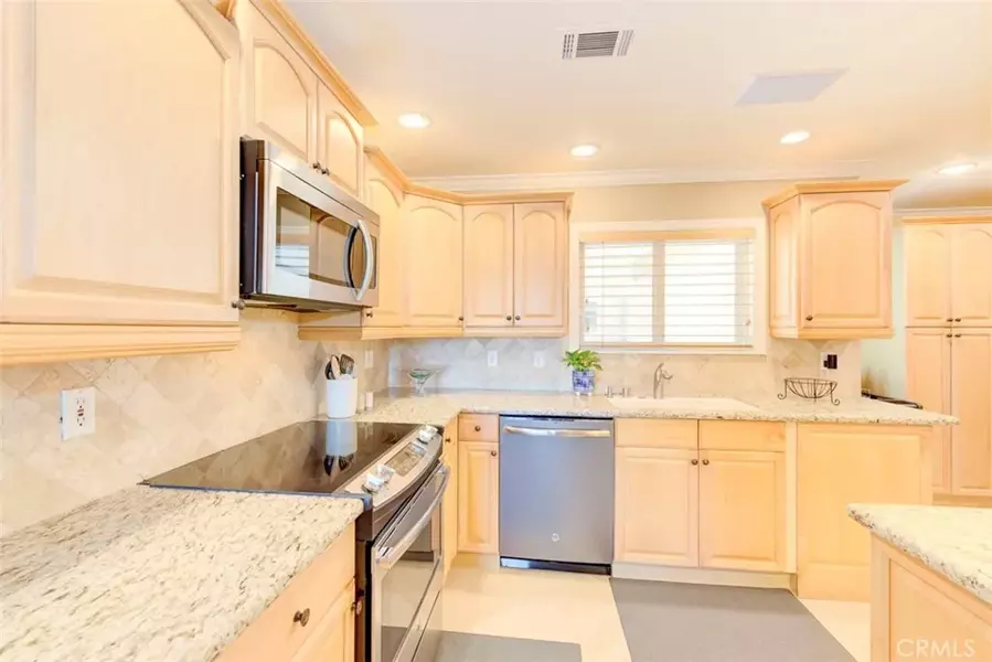 3242 San Amadeo #2D, Laguna Woods, CA 92637