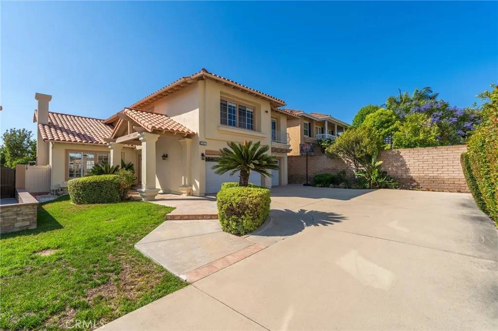 Tustin, CA 92782,2141 Palermo