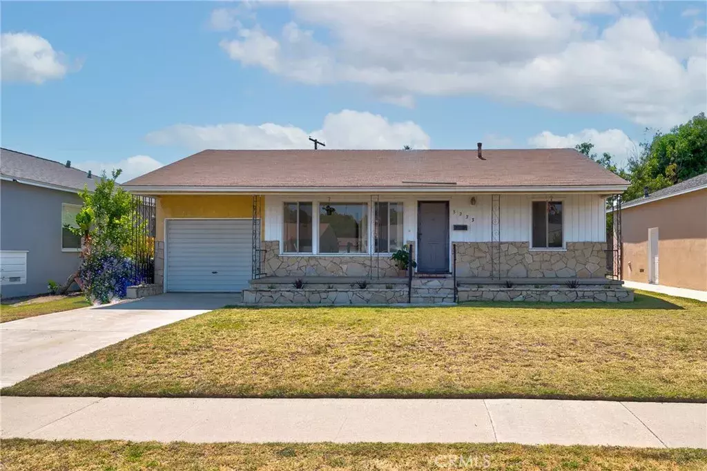 Lakewood, CA 90712,5223 Montair Avenue