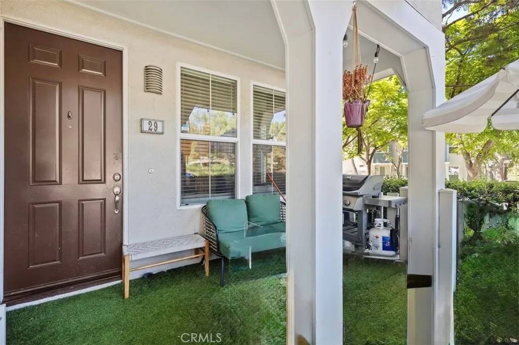 Ladera Ranch, CA 92694,29 Quartz Lane
