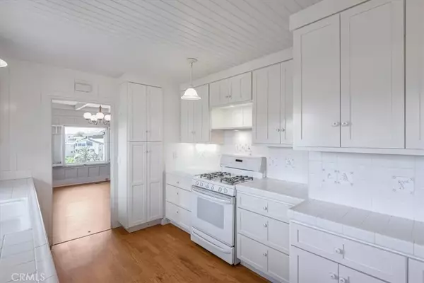 Laguna Beach, CA 92651,625 High Dr