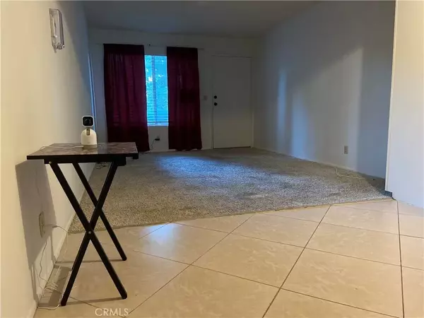 9645 Spyglass Ave Unit 81, Desert Hot Springs, CA 92240