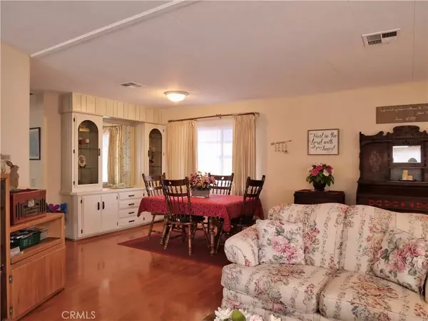 Lake Forest, CA 92630,24921 Muirlands #202