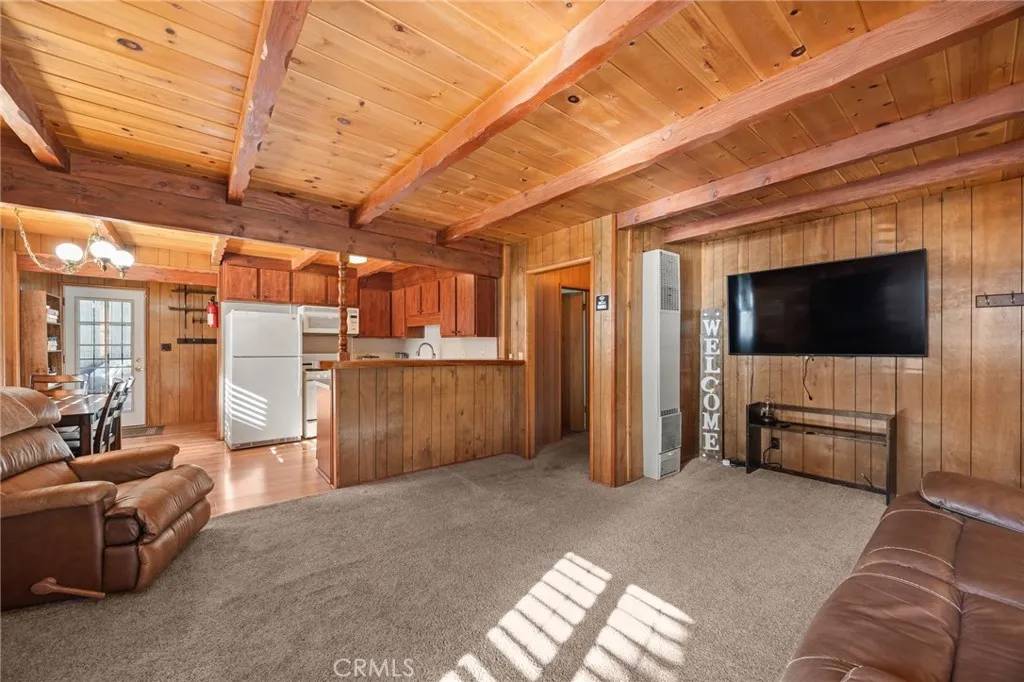 Sugarloaf, CA 92386,130 Maple Lane