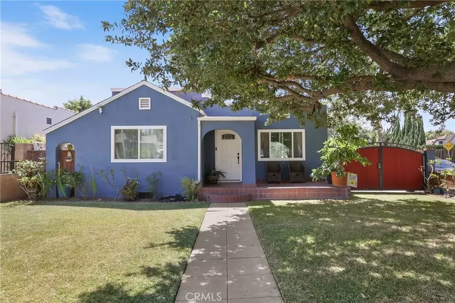 704 Kilson Drive, Santa Ana, CA 92701