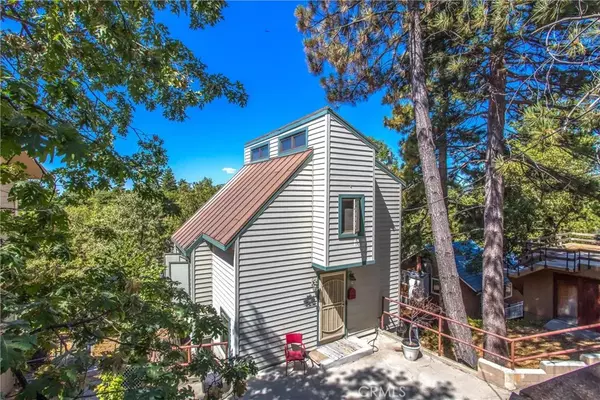 Running Springs, CA 92382,30421 Live Oak Drive