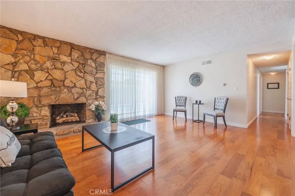 Garden Grove, CA 92845,5692 Richmond Avenue
