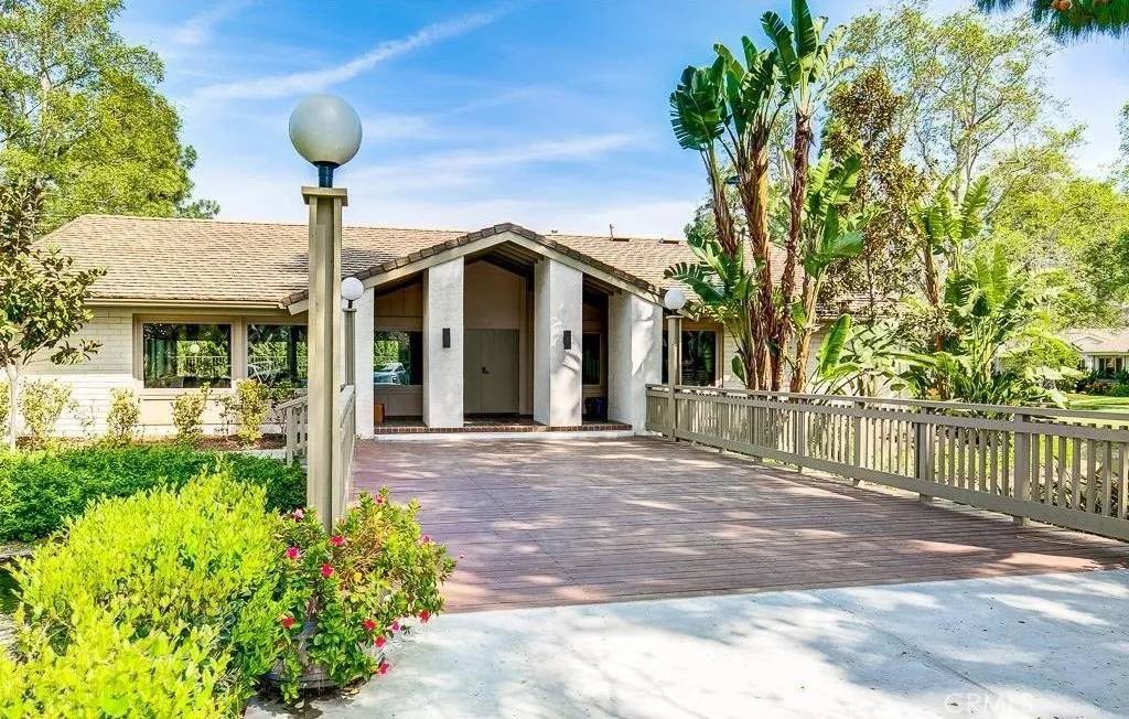 Santa Ana, CA 92704,2007 W West Wind