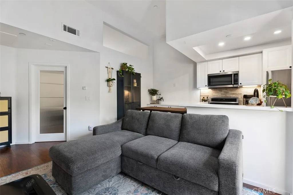San Clemente, CA 92672,1046 Calle Del Cerro #408