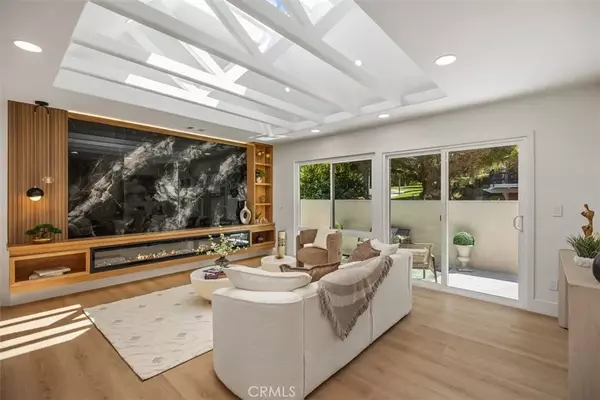 Laguna Woods, CA 92637,3253 San Amadeo #P