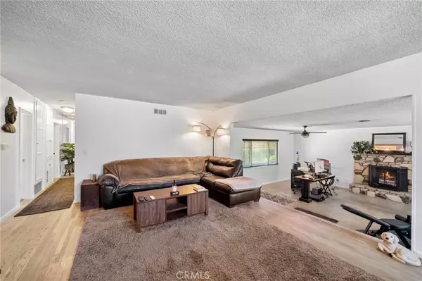 Anaheim, CA 92801,821 N Magnolia Avenue