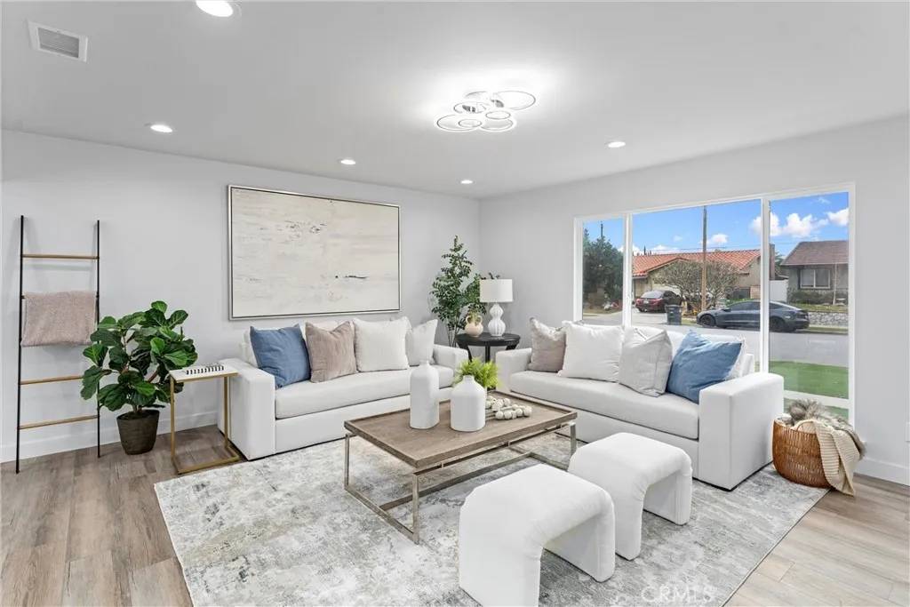 Yorba Linda, CA 92886,4802 Brookway Avenue