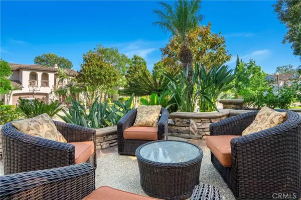 Ladera Ranch, CA 92694,25 Thalia Street