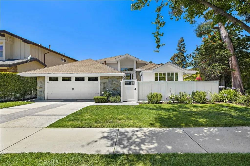 1119 Grove Lane, Newport Beach, CA 92660