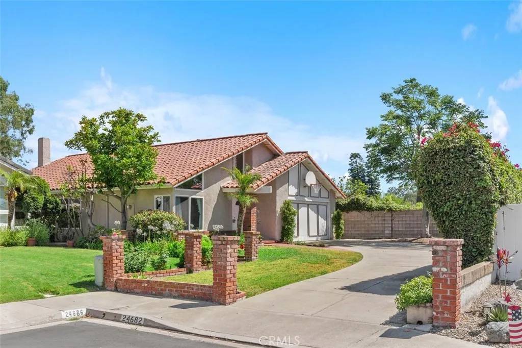 24682 Via Tequila, Lake Forest, CA 92630