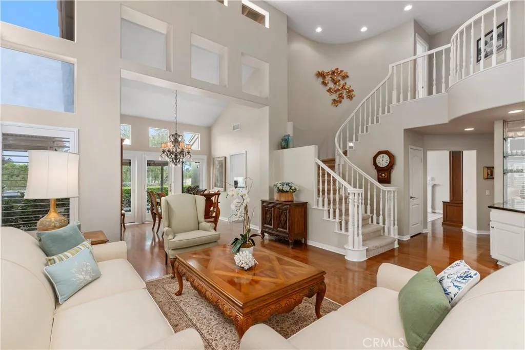 Laguna Niguel, CA 92677,5 Agia