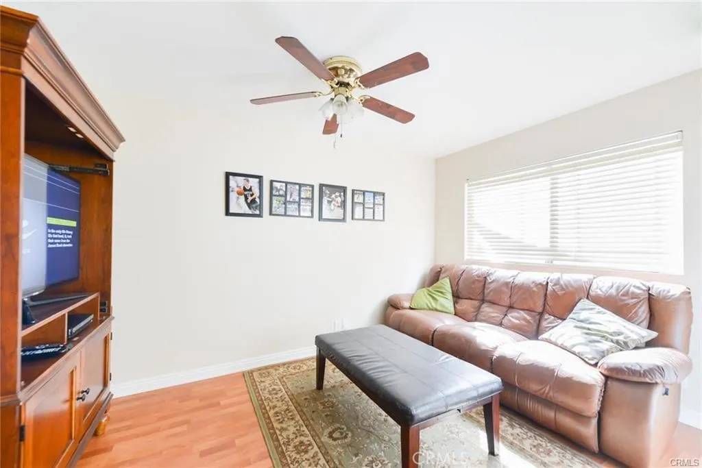 Irvine, CA 92604,101 Oval Road #1