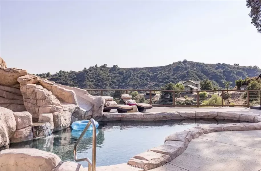 19332 Oakie Doakie, Trabuco Canyon, CA 92679