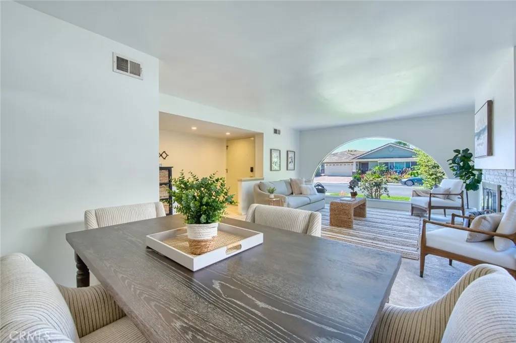 Huntington Beach, CA 92646,9631 Indian Wells Circle