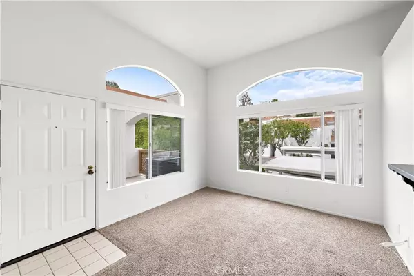 Laguna Niguel, CA 92677,25045 La Mangusta