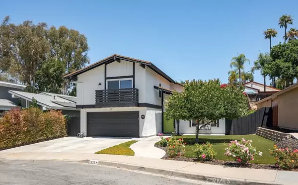 Thousand Oaks, CA 91362,1925 Meadow Brook Court
